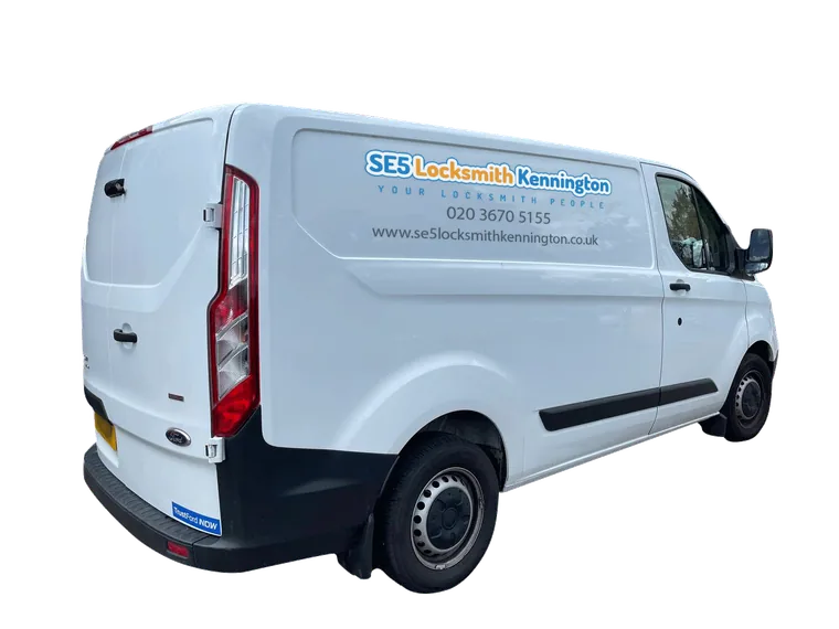 SE5 Locksmith Kennington van